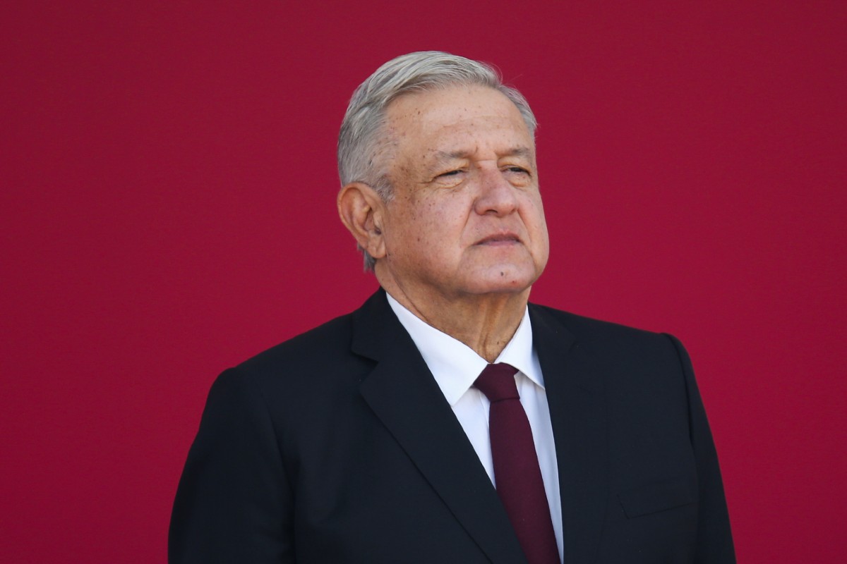 No es traición a la patria: Abogados más importantes del país se van contra AMLO