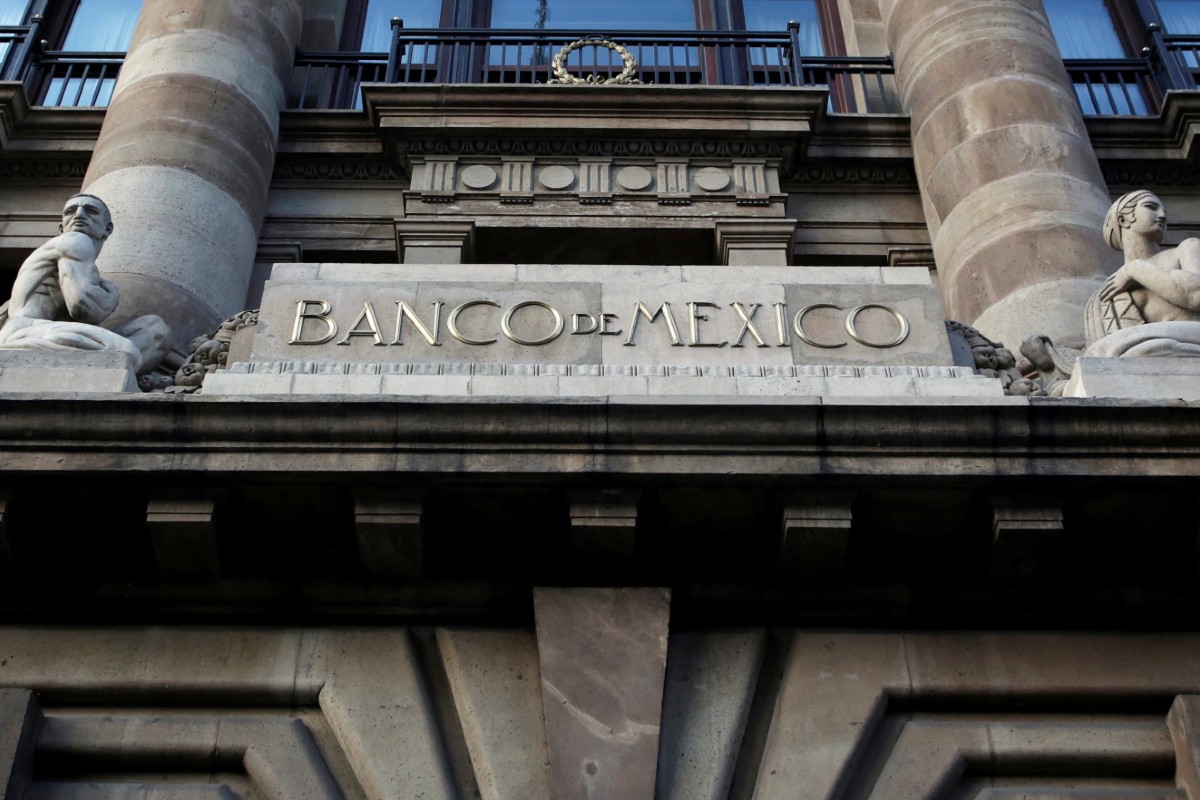 Banxico eleva pronóstico de crecimiento económico