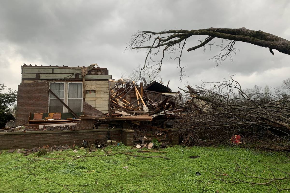 Tornados en Alabama dejan al menos cinco muertos (+video)