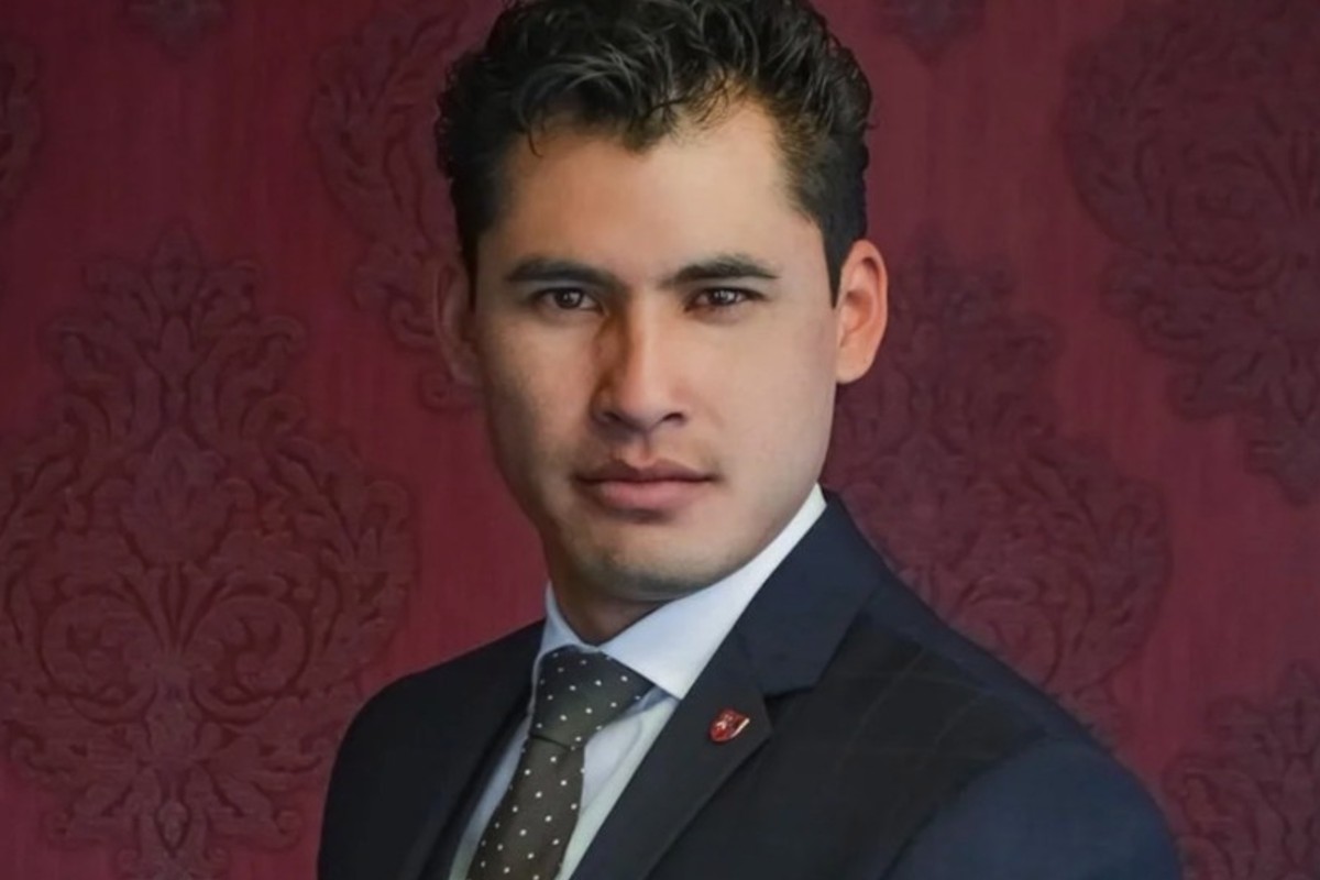 Detienen a exprecandidato de Puebla acusado de pedofilia