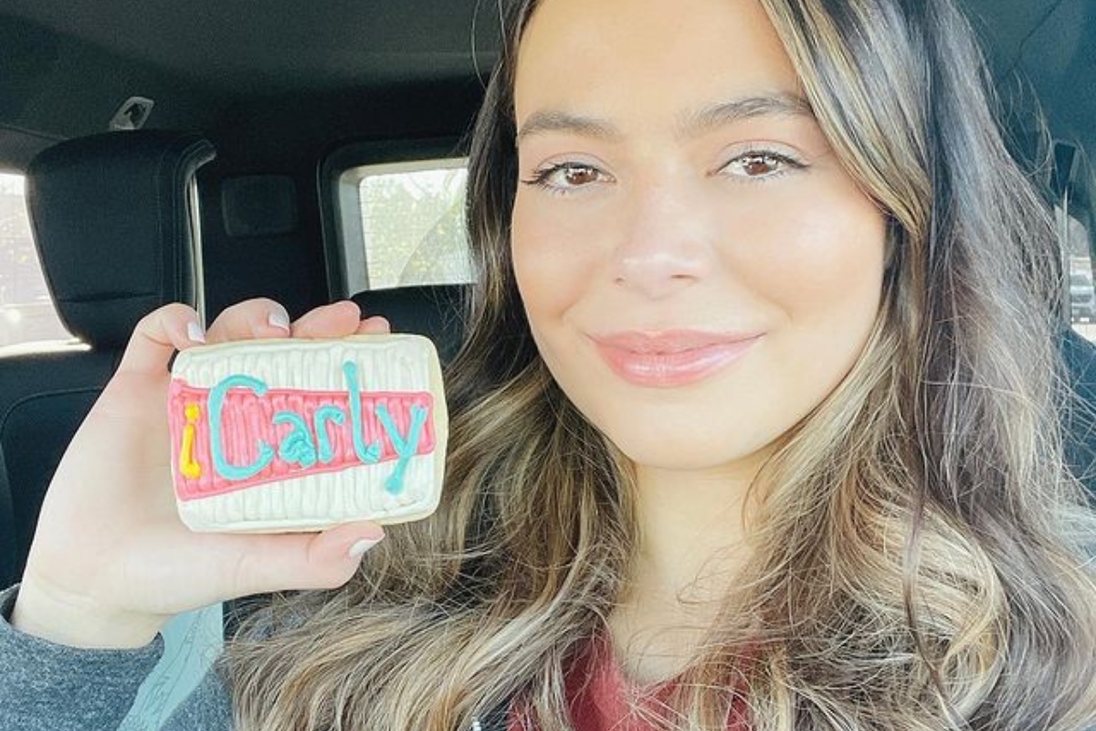 Miranda Cosgrove comparte primeras imágenes de iCarly Revival