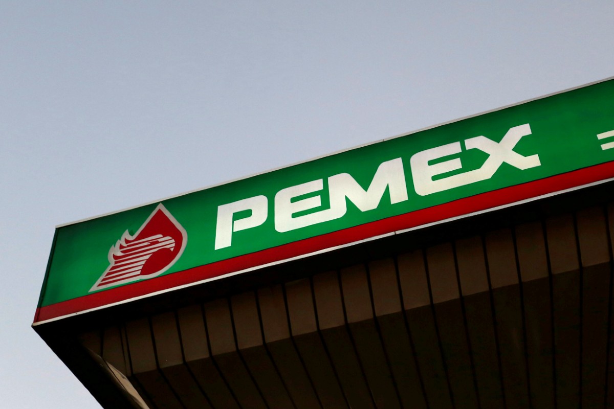 Moody’s baja la calificación de Pemex de Ba2 a Ba3