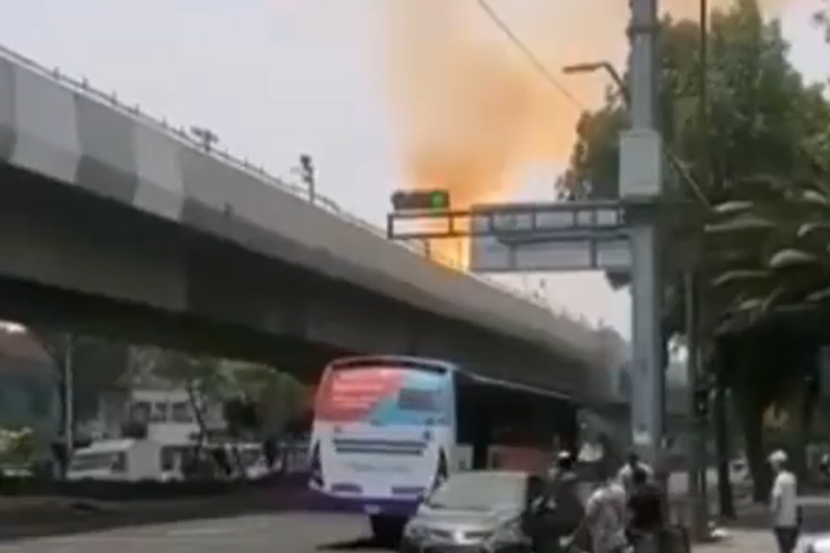 Se registra incendio en estación Morelos a Martín Carrera; suspenden servicios de Línea 4