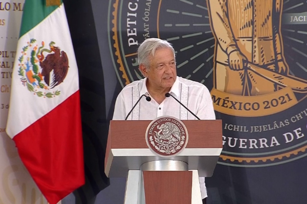 AMLO pide perdón a pueblo maya por “agravios” desde la conquista española