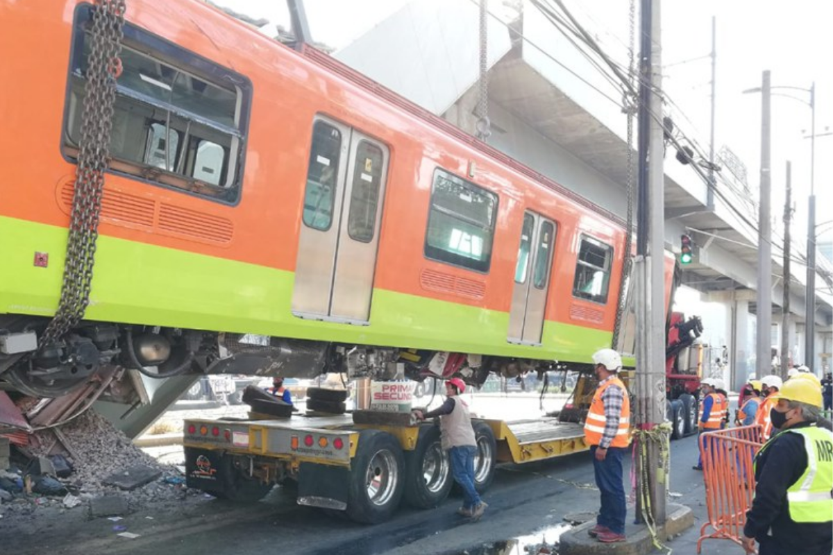 Tras inundaciones, reanudan servicio de la Línea A del Metro