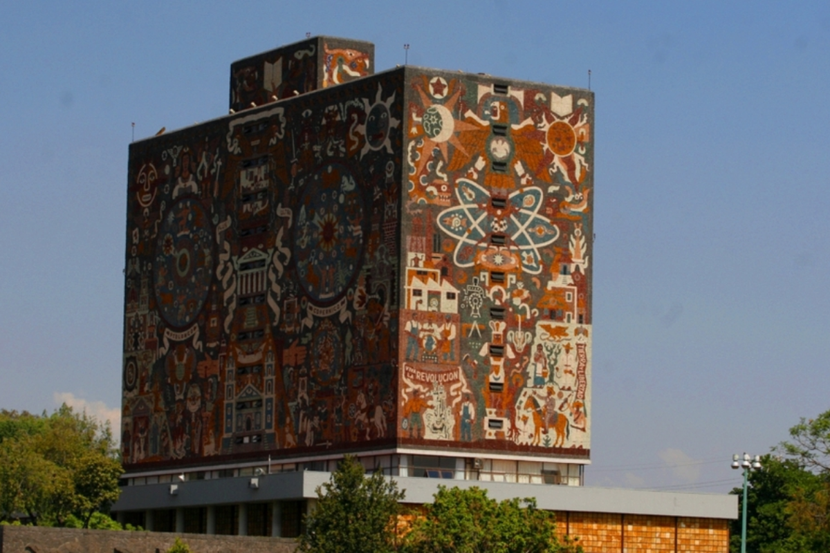 UNAM anuncia regreso a clases presenciales después de 3 semanas en semáforo verde