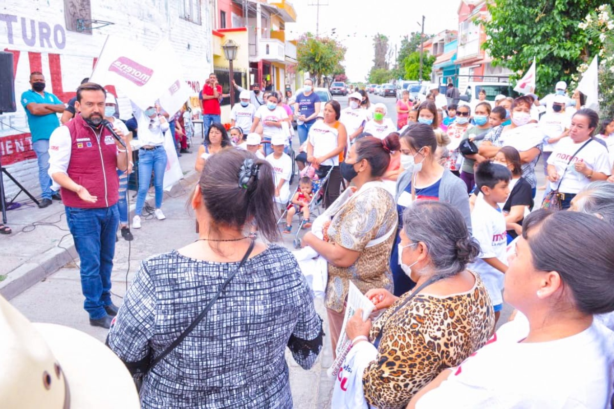 Arturo Ávila, candidato a la alcaldía de Aguascalientes lanza propuestas de debate pese a la ausencia de Leo Montañez