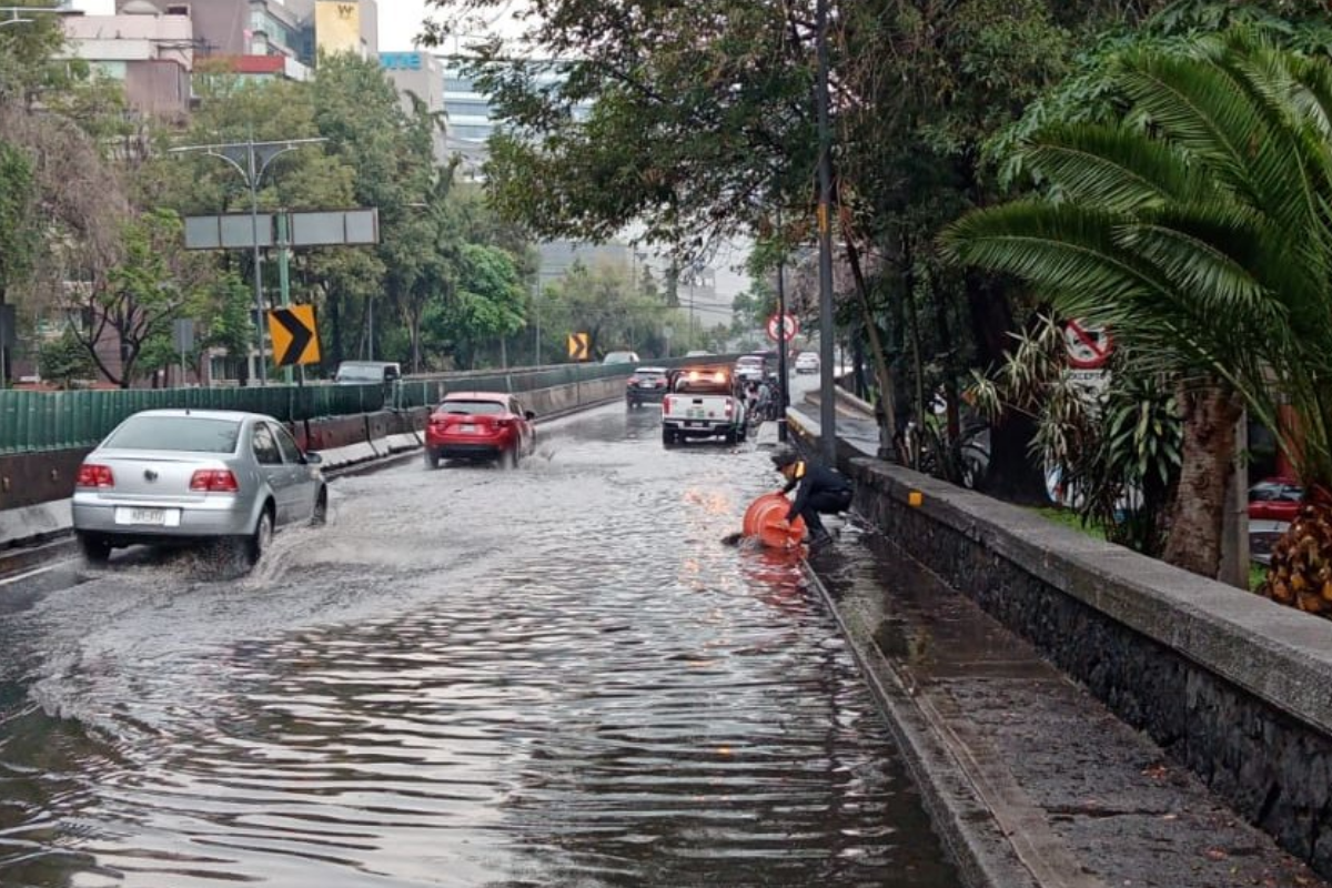 Se registran múltiples inundaciones en la CDMX; autoridades activan alerta amarilla