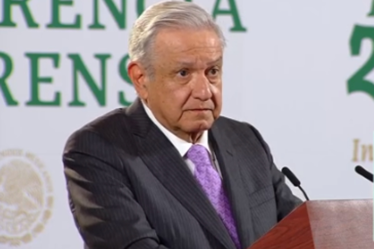 INE ordena a AMLO eliminar otra mañanera por violar veda de consulta popular