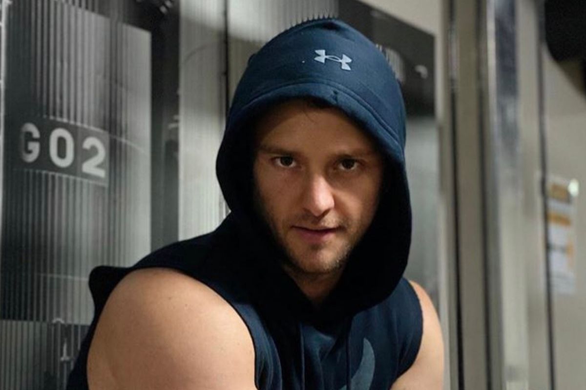 Christopher Uckermann causa revuelo por no apoyar campaña de vacunación contra Covid-19