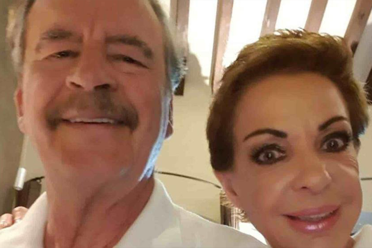 Vicente Fox y su esposa libran el Covid-19; dejan el hospital