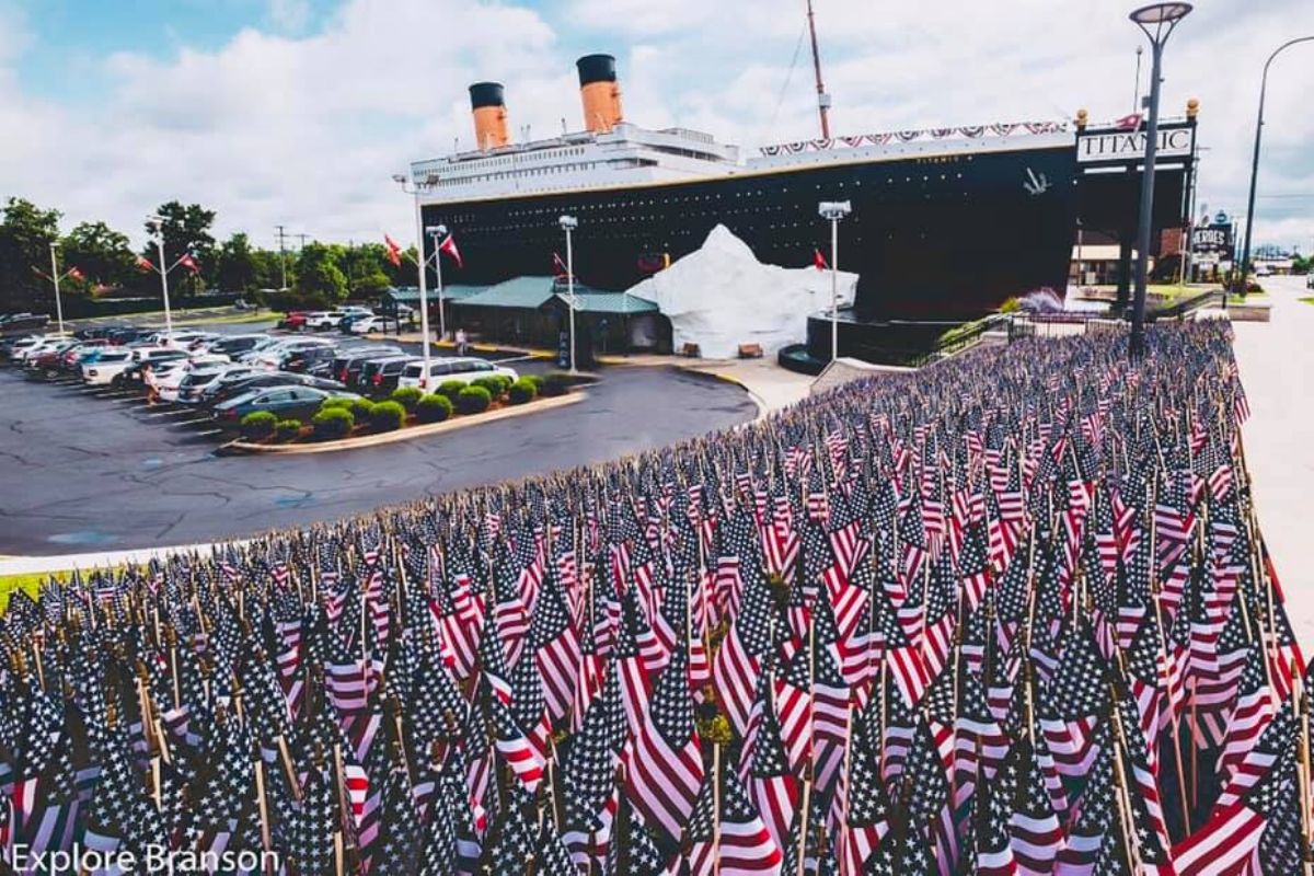 Se derrumba muro de hielo en el museo del Titanic, deja tres heridos