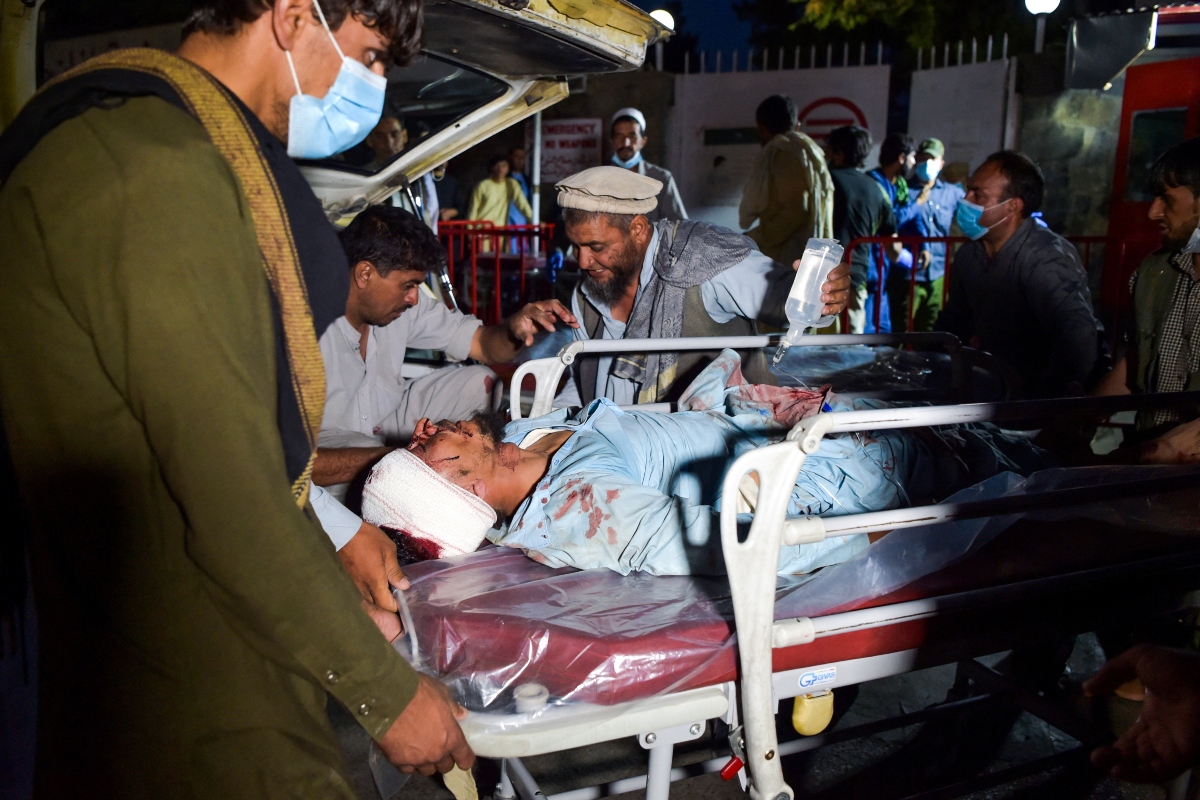 Doble explosión en Kabul fue ataque suicida por parte de Isis