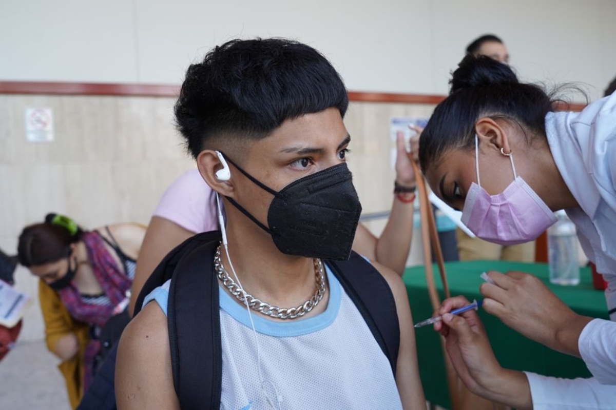 Inicia vacunación de 18 a 29 años en Xochimilco y segunda dosis de 40 a 49 años en Cuauhtémoc