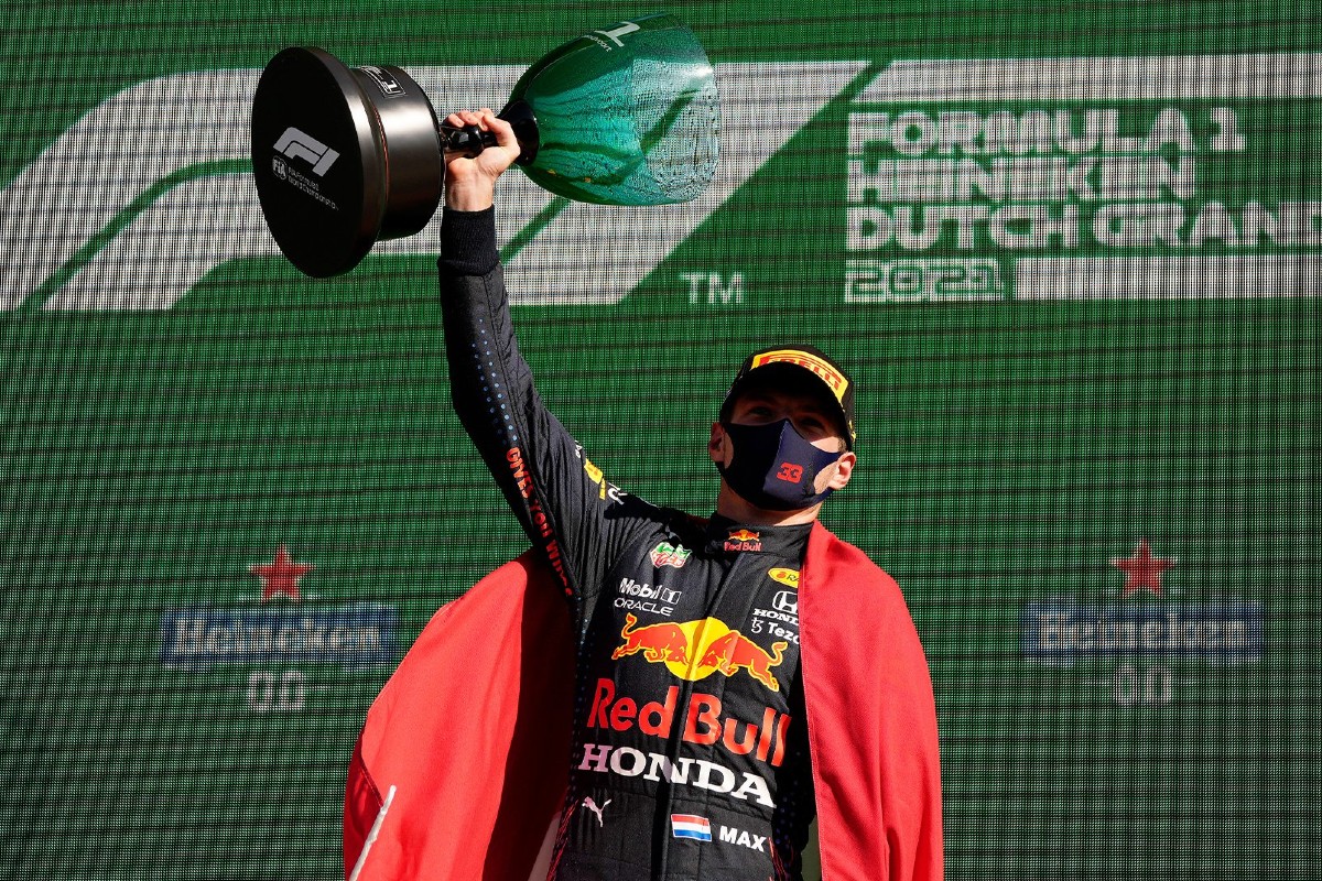 Verstappen gana GP de Países Bajos; Checo Pérez termina en 8vo