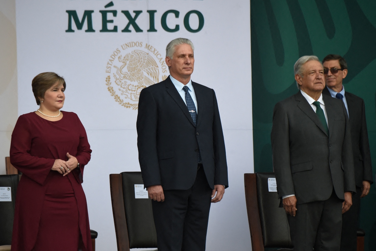 AMLO pide con “respeto” a Biden detener políticas contra Cuba