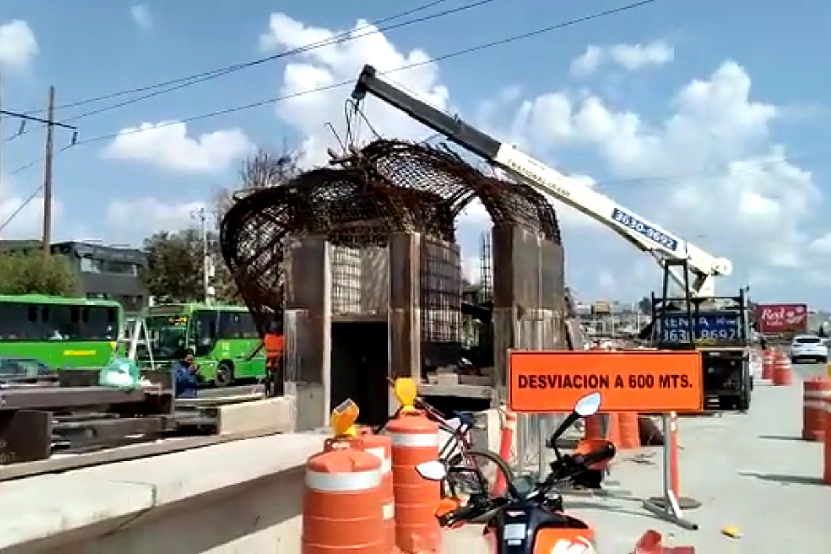 Colapsa estructura metálica en Mi Macro Periférico de Zapopan, Jalisco