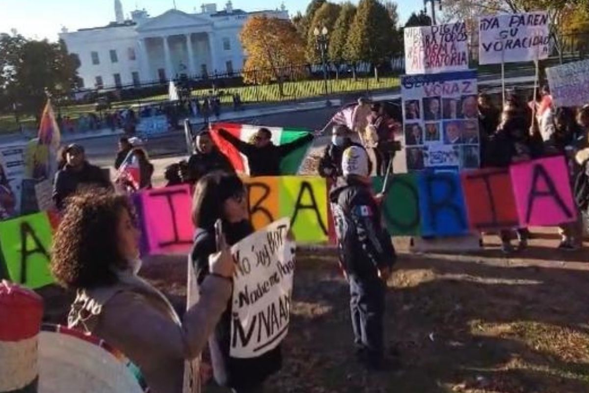 Mexicanos se unen frente a la Casa Blanca para exigir reforma migratoria