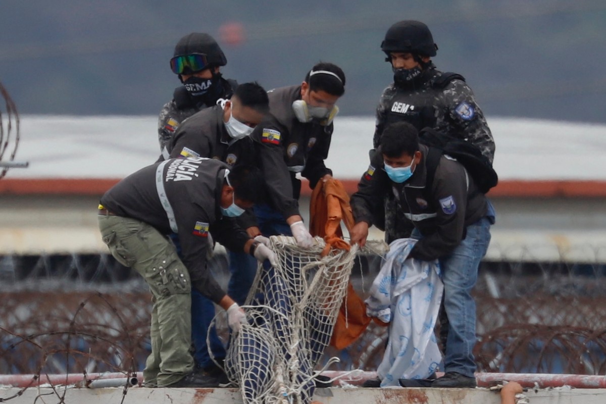 Motín deja 68 muertos en cárcel de Ecuador