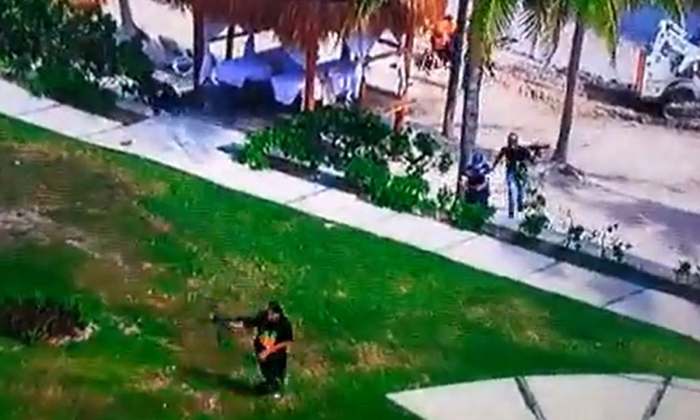 Video muestra balacera en hotel de Puerto Morelos, Quintana Roo; mueren 2 narcomenudistas