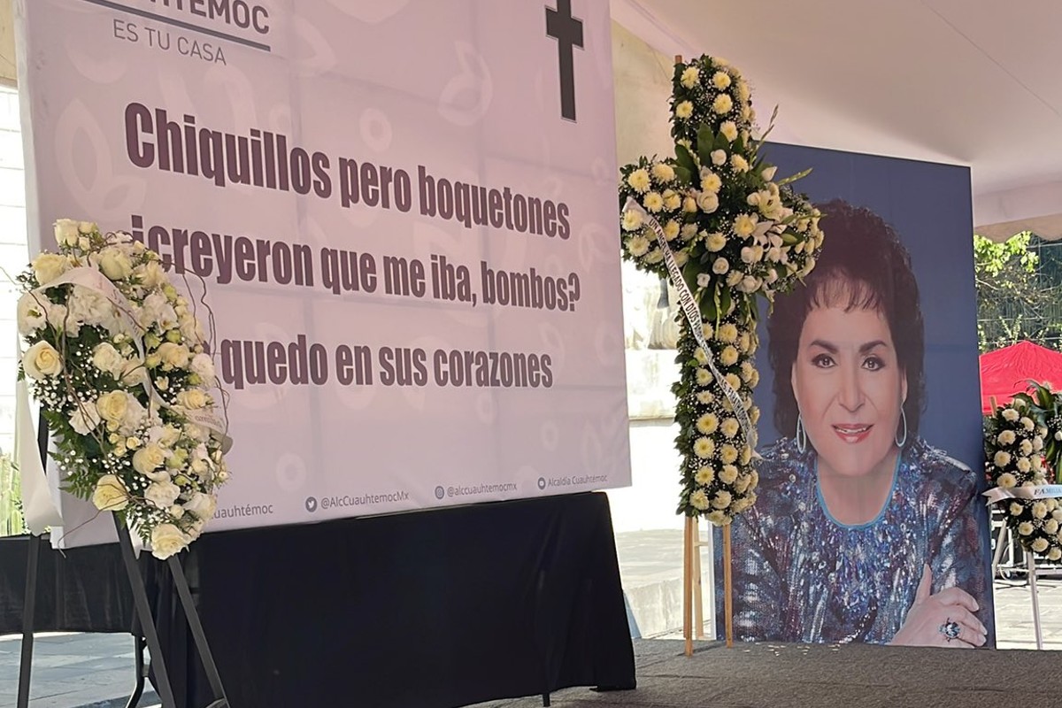 Así fue el homenaje a Carmen Salinas en el Monumento a la Madre