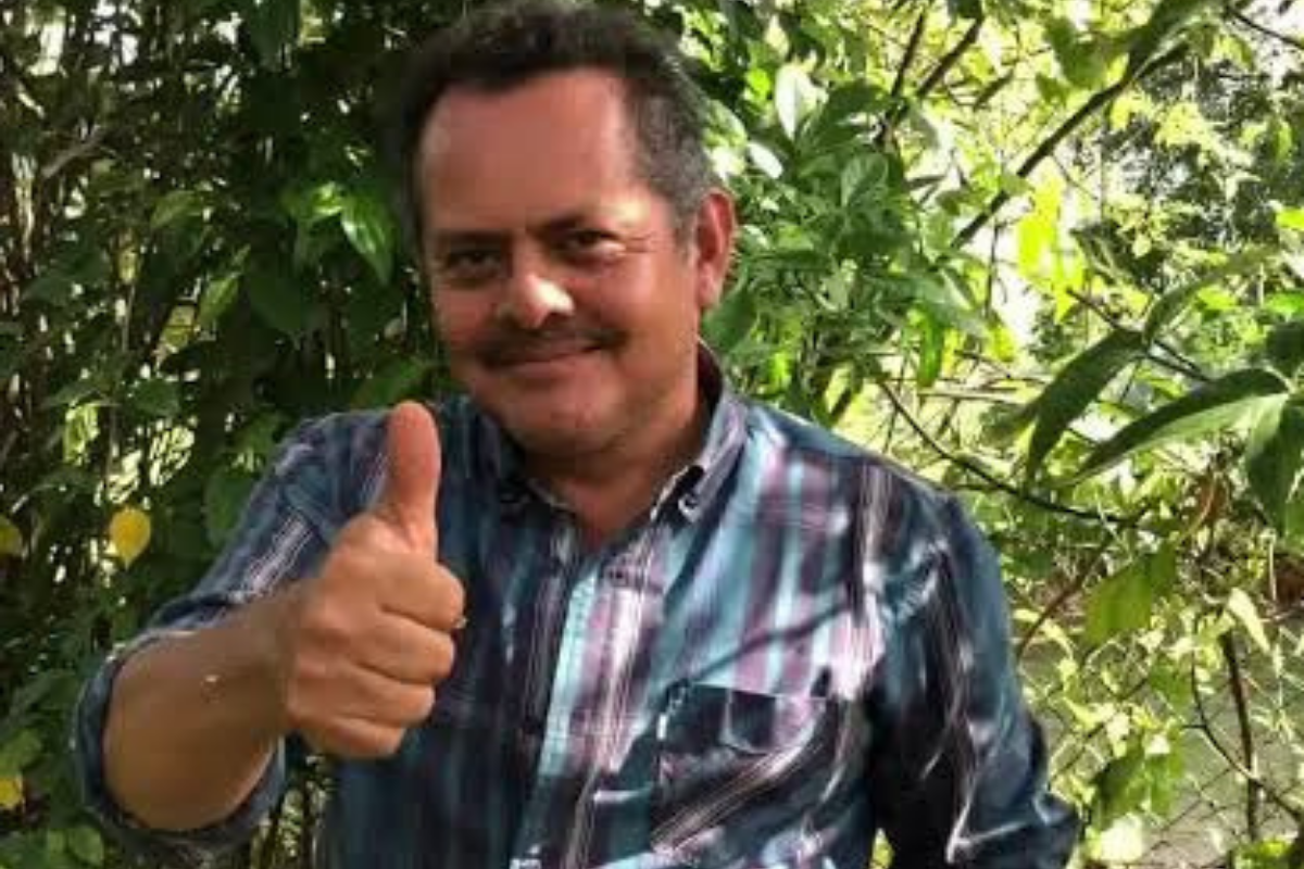 Celestino Ábrego abandona las filas del PRD y se suma a la precampaña de Rufino H. León en Hidalgo