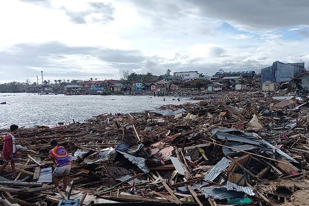 Sube a 109 cifra de muertos por tifón Rai en Filipinas