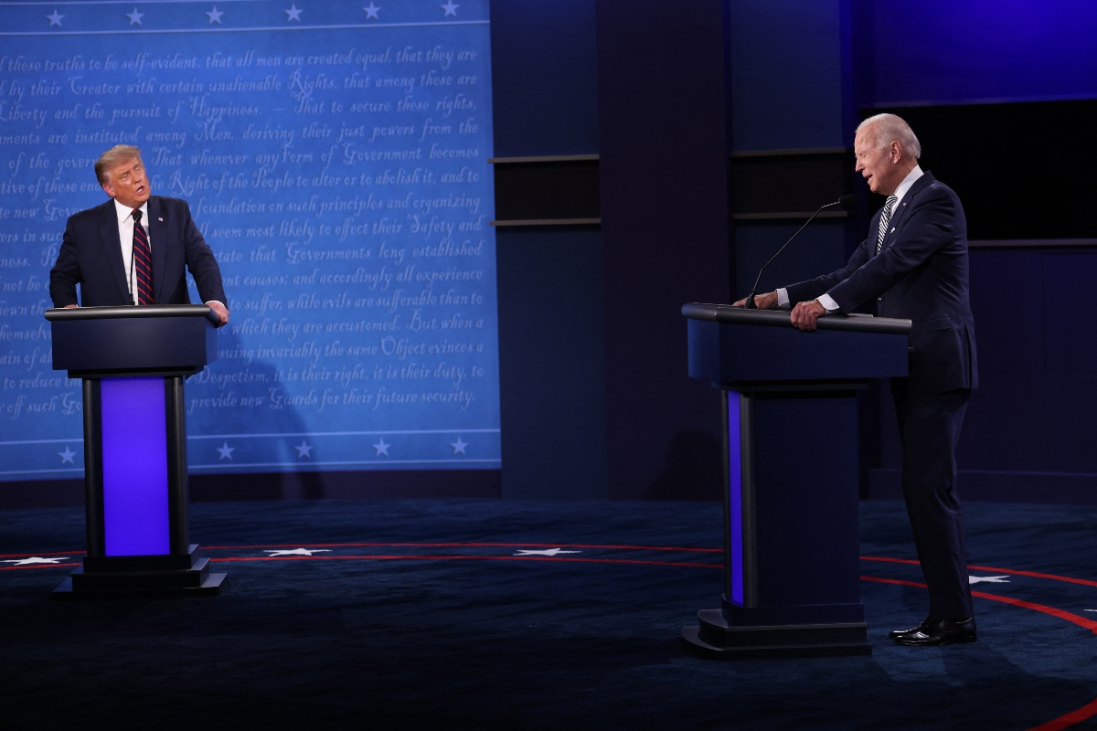 Trump dio positivo por Covid poco antes de debate con Biden en 2020, revela libro de exasesor