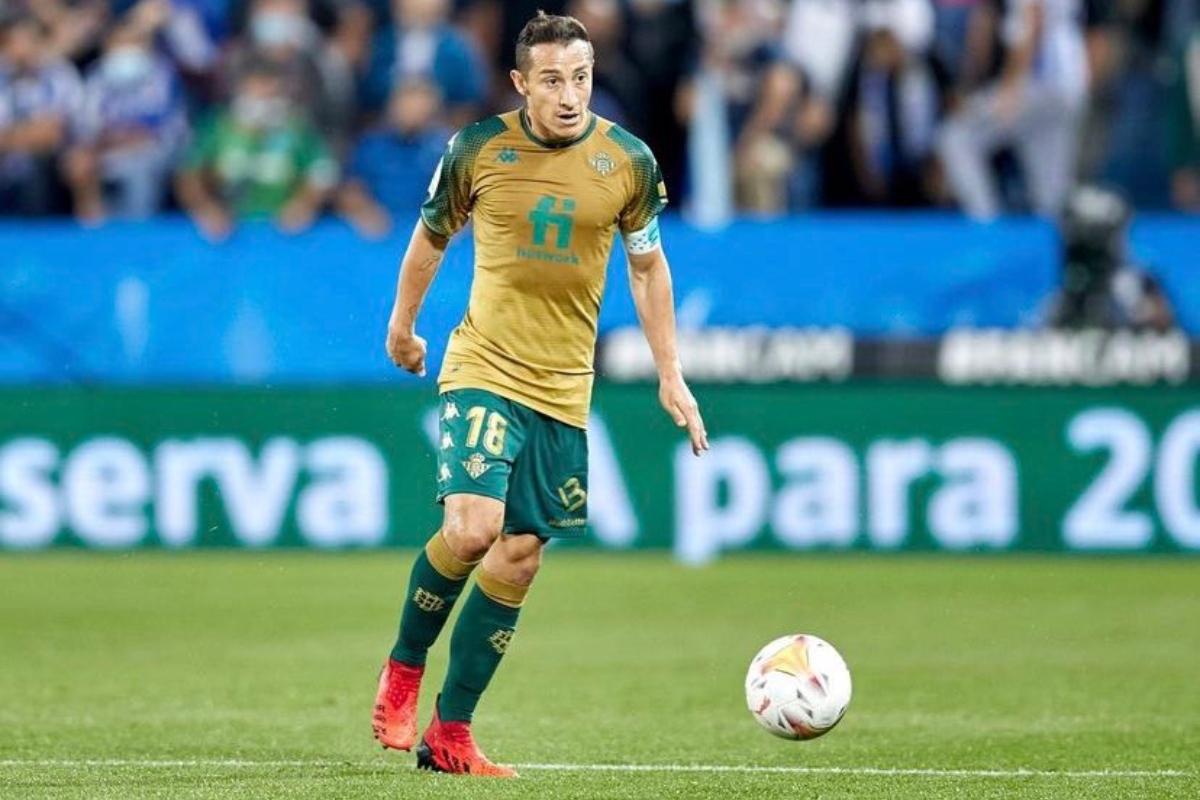 Andrés Guardado da positivo a Covid-19, esto sabemos