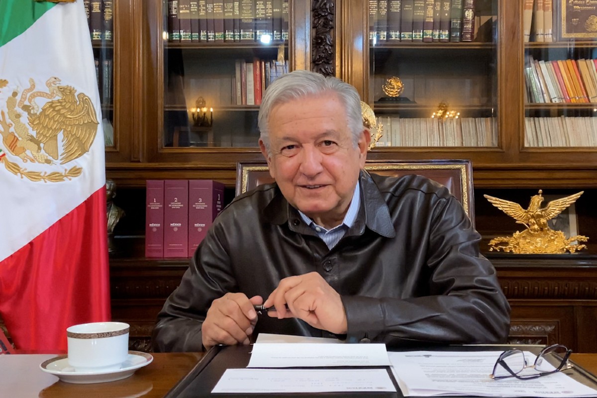 “Voy saliendo del Covid”: AMLO muestra recuperación en segundo contagio