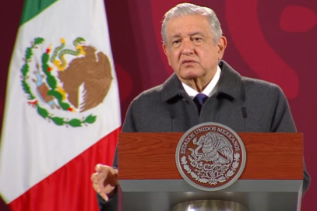 “Quien adquiera Banamex no debe tener adeudos con el SAT”, señala AMLO