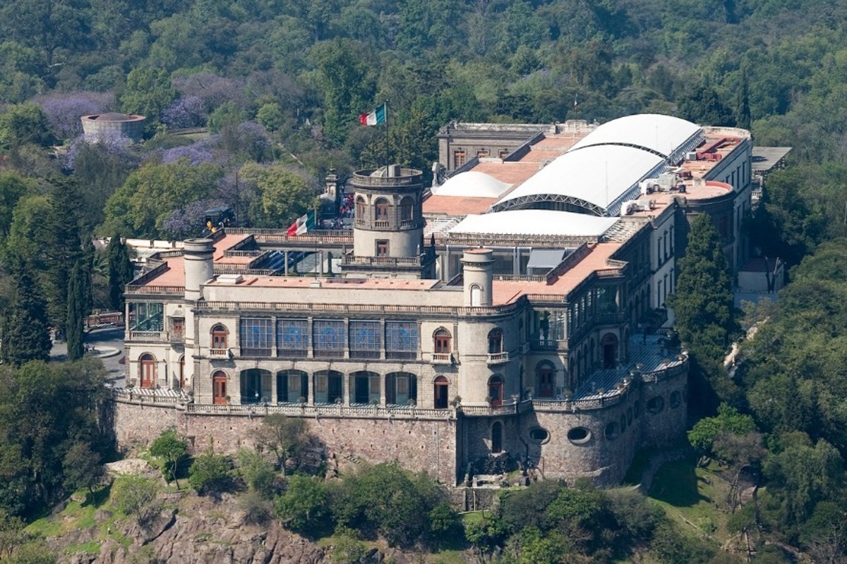 Museo del Castillo de Chapultepec cierra por alza de Covid-19