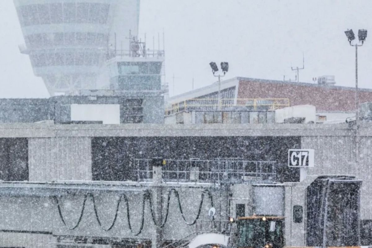 Tormenta de nieve “histórica” azota el este de EU