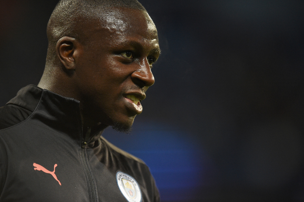 Benjamin Mendy, jugador del Manchester City acusado de violación, en libertad bajo fianza