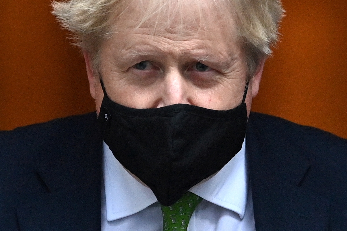 Boris Johnson pone fin a las restricciones anticovid en Inglaterra