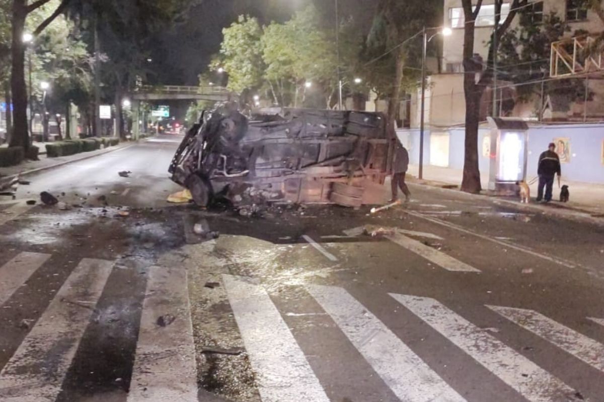 Fallece conductor tras fuerte choque sobre Marina Nacional, CDMX