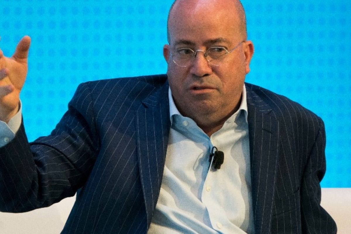 Jeff Zucker, presidente de CNN renuncia tras revelarse relación con una colega