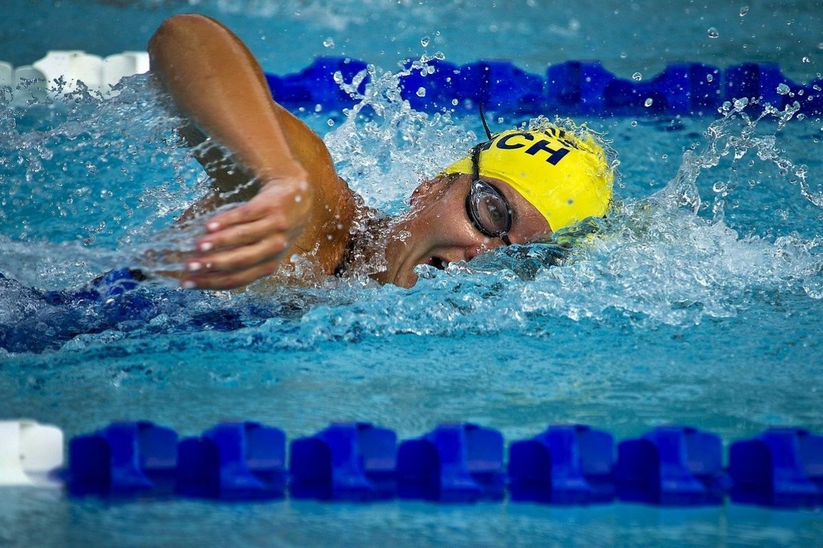 USA Swimming endurece sus reglas ante el éxito de una deportista transgénero