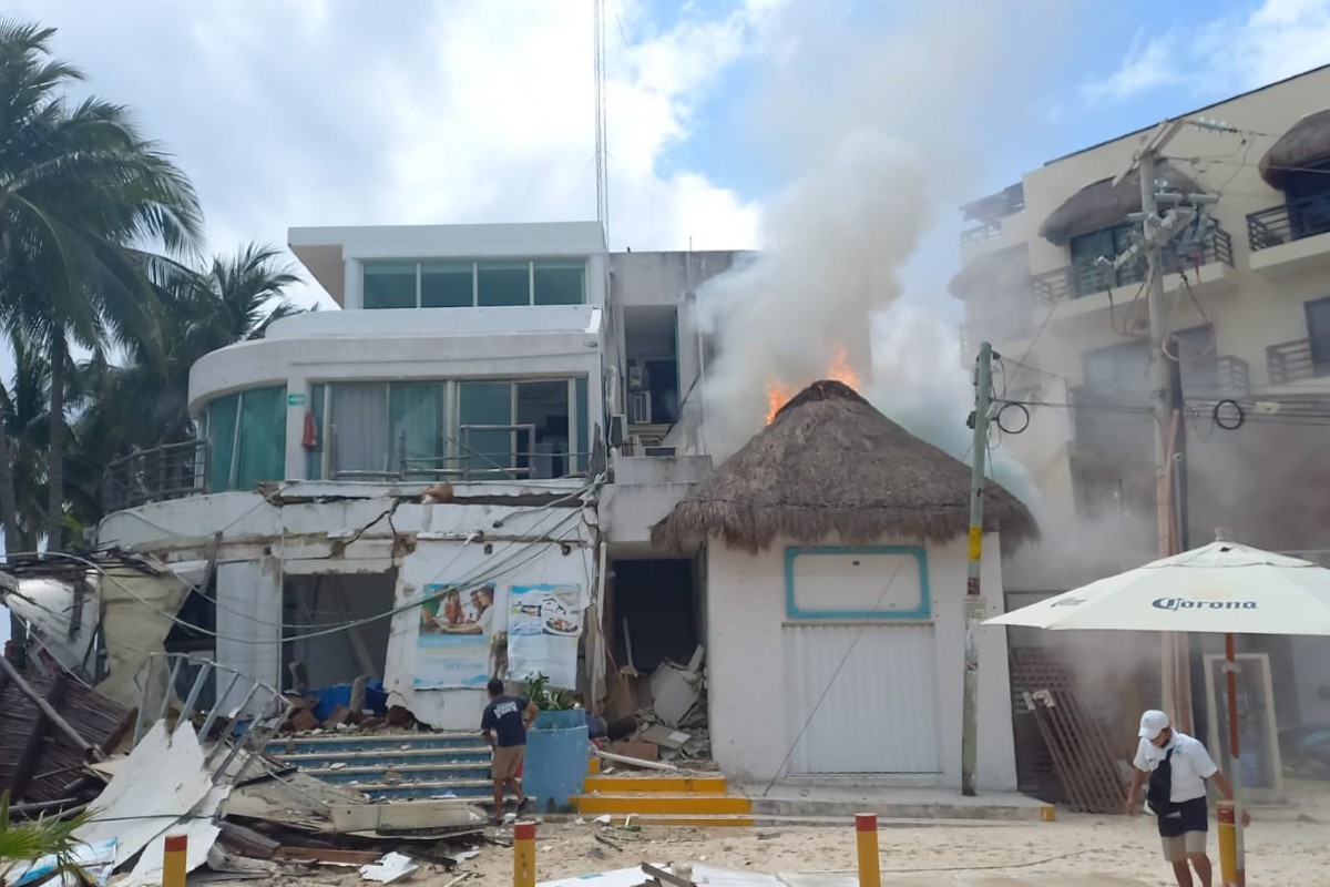 Explosión de tanque de gas deja al menos dos muertos en Playa del Carmen