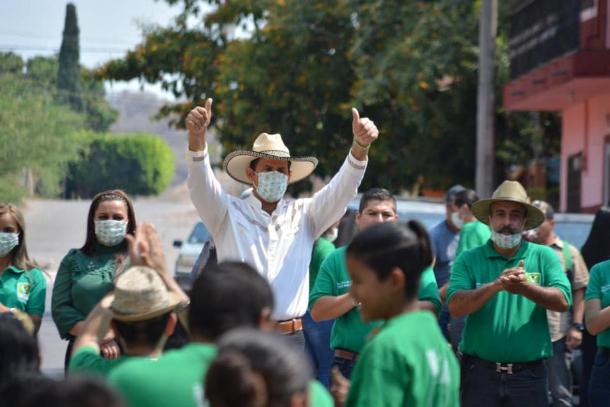 ¿Quién fue César Valencia, alcalde asesinado en Aguililla?