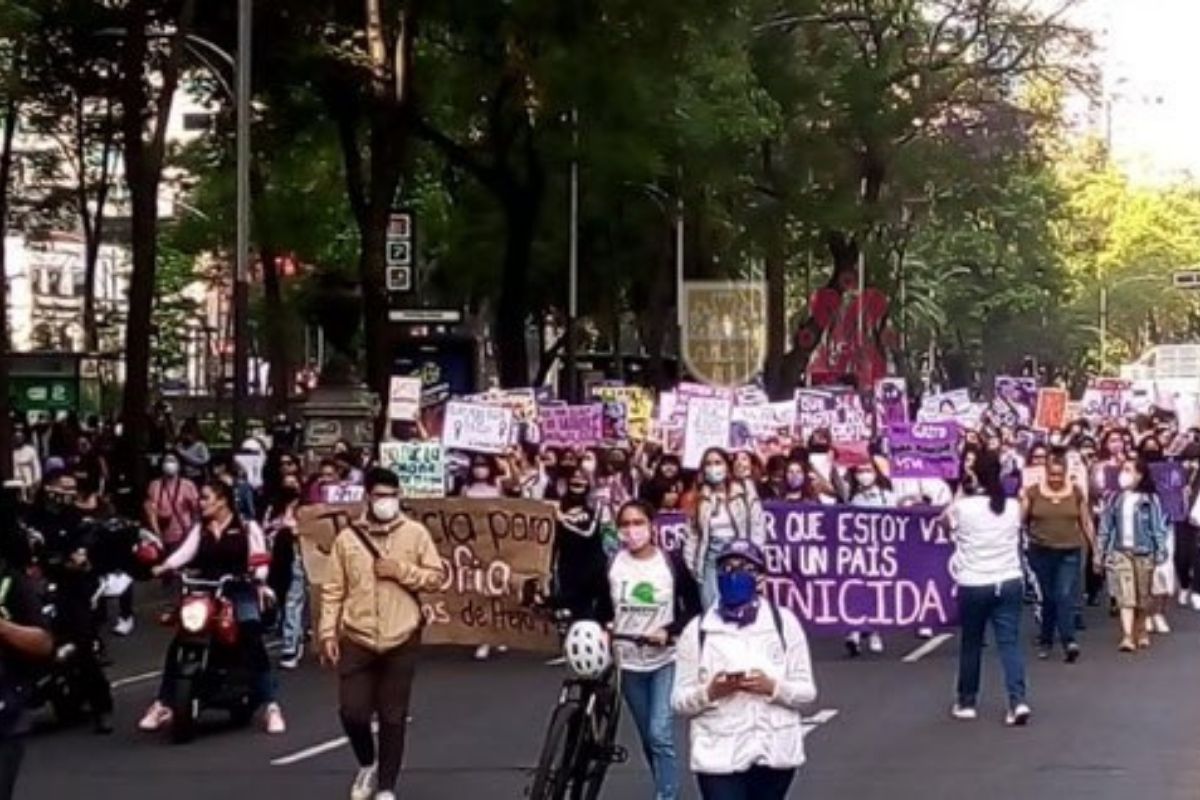 Familiares y colectivos marchan para exigir justicia por la muerte de Sofía Morales