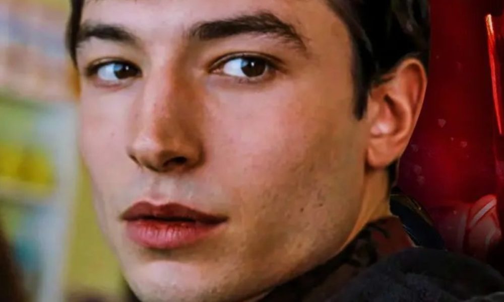 Acusan a Ezra Miller por violentar y drogar a una menor en 2016