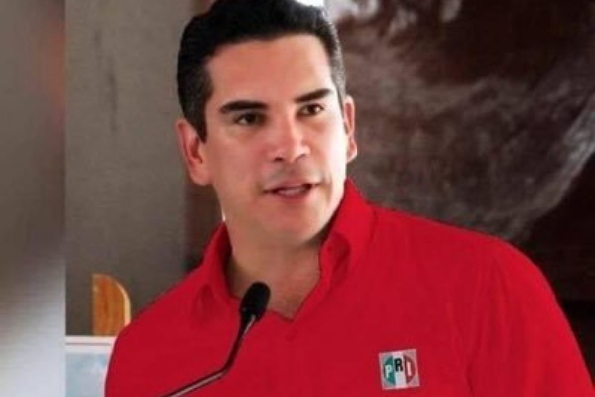 Retienen a “Alito” Moreno en AICM por supuesta alerta migratoria