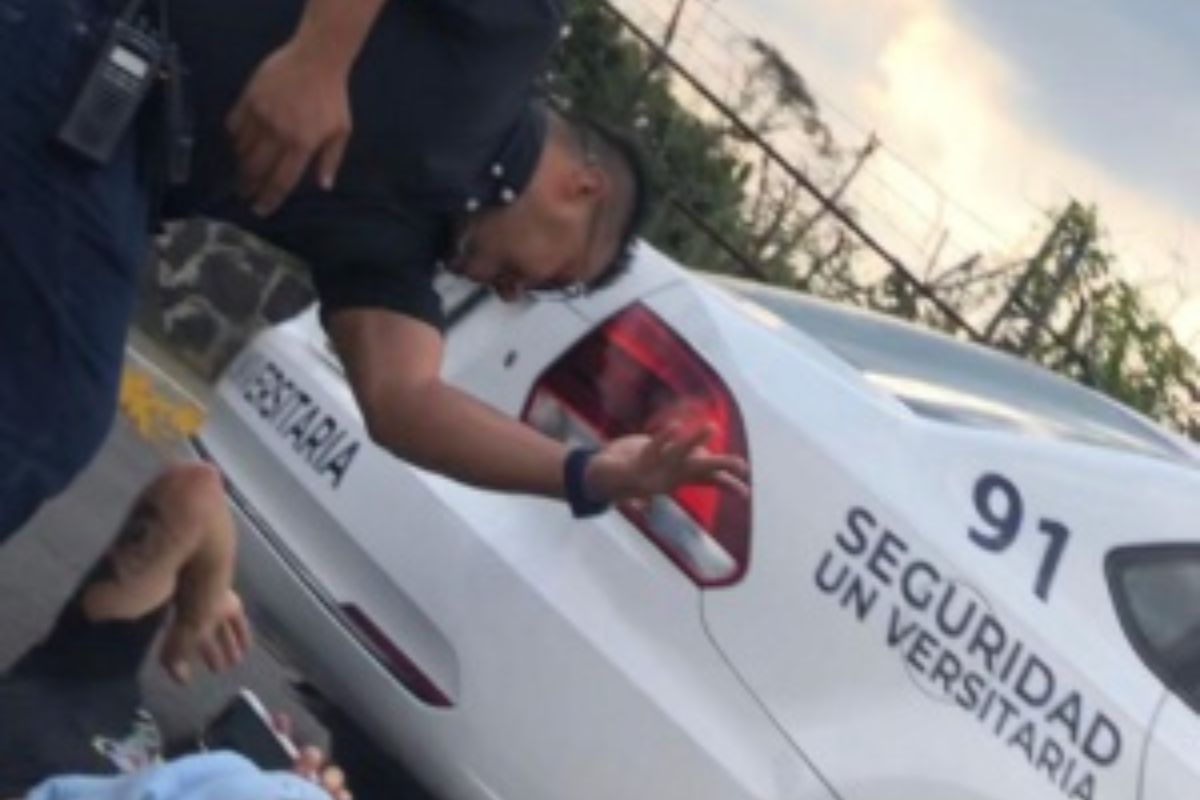 Guardias de seguridad UNAM golpean a estudiante