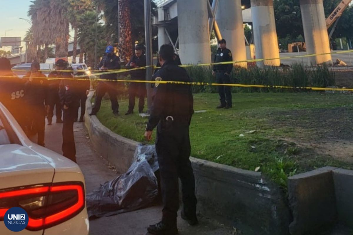 Hombre se avienta de puente vehicular Heberto Castillo y muere